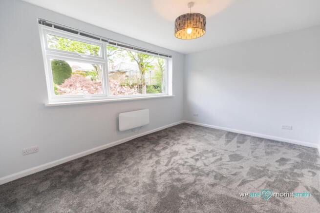 2 bed Apartment to rent Image 5