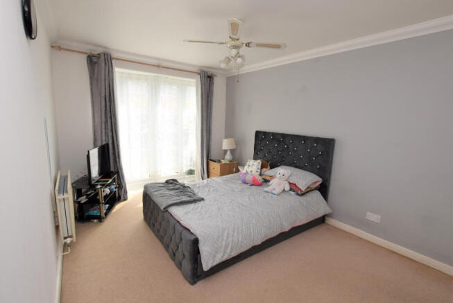 BEDROOM 1