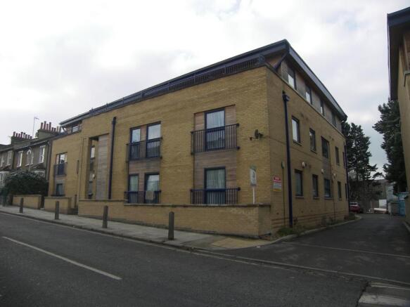 Fajr Apartments
