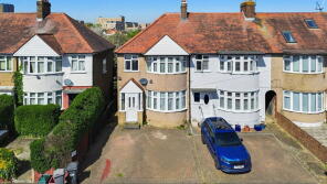 56, Elmer Gardens, Isleworth TW7 6HB