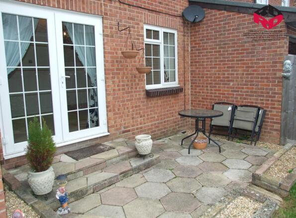 GARDEN PATIO