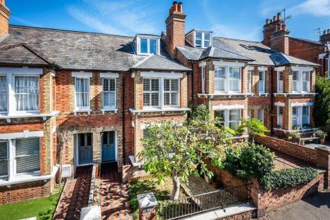 Wathen Road, Dorking, RH4