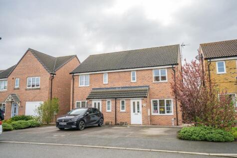 Palm House Drive, Selby, North Yorkshire, YO8