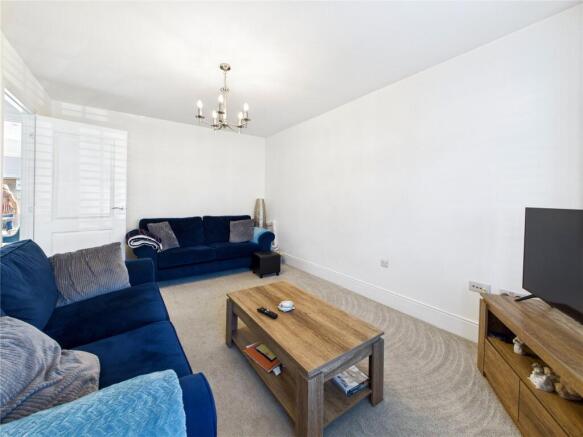 Radley Avenue, Silver End, Witham, Essex, CM8 photo 4