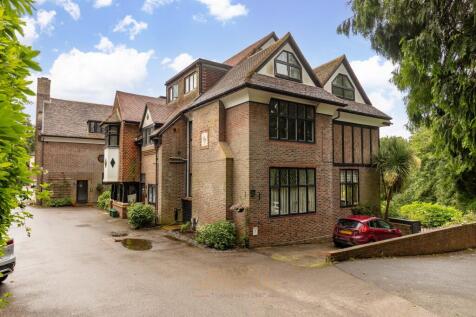 Fairfield Road, East Grinstead, RH19