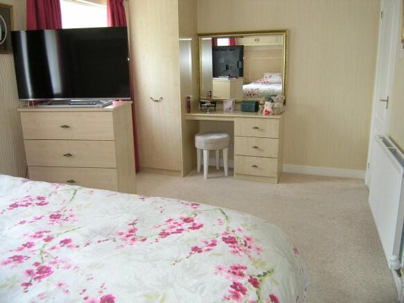 bed 1 b