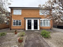 111a, Harrowside, Blackpool FY4 1QN