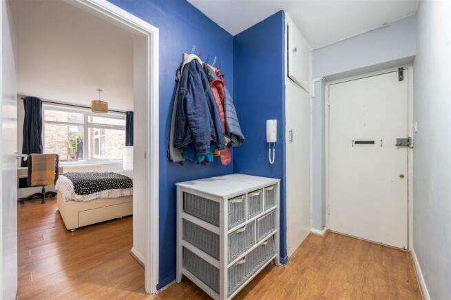 Briarview Court E4