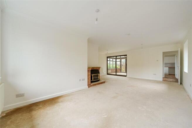 Sitting/Dining Room