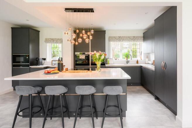 69 Middlecave Road-8.jpg