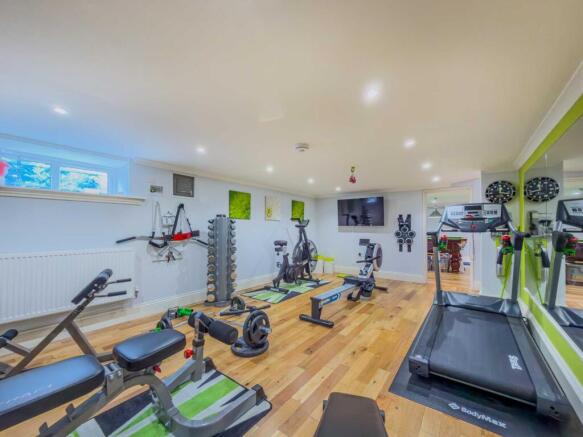 3 bed Detached for sale Image 8