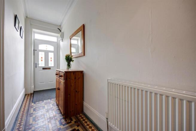 4 bed Terraced for sale Image 5
