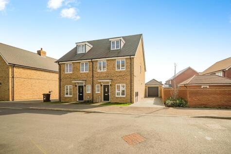 Halifax Green, Haddenham, Aylesbury