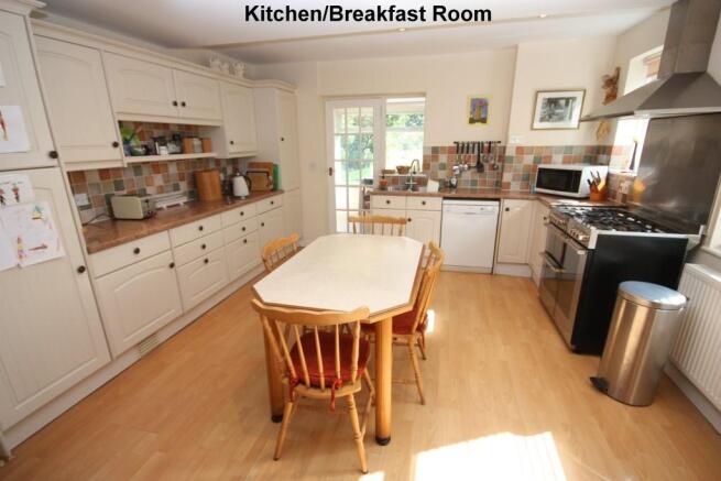 Kitchen/Breakfast 