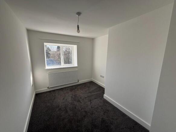 3 bed End of Terrace to rent Image 5