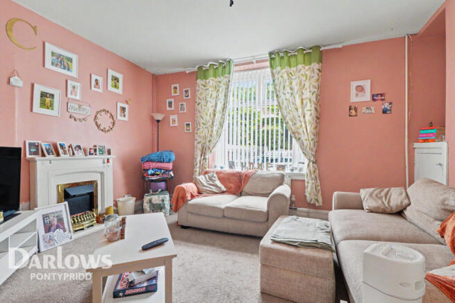 Merthyr Road, Pontypridd photo 4