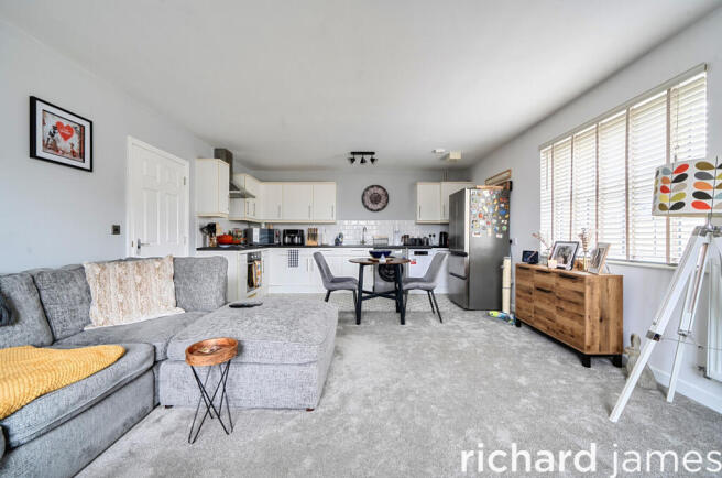 1e50e952b15e44a0a5a603869cf4949f