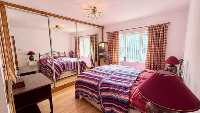 3 bed End of Terrace for sale Image 9