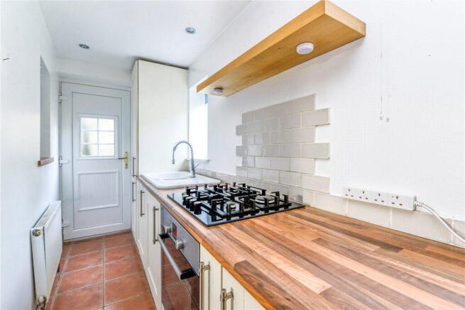 2 bed Semi-Detached for sale Image 6