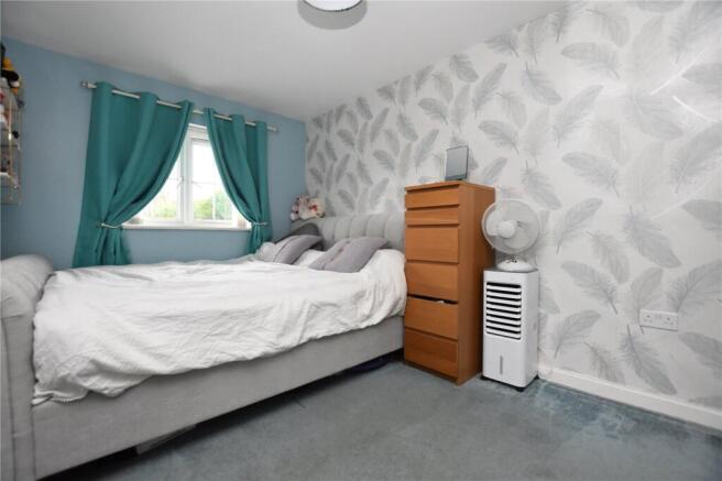 3 bed Semi-Detached for sale Image 5