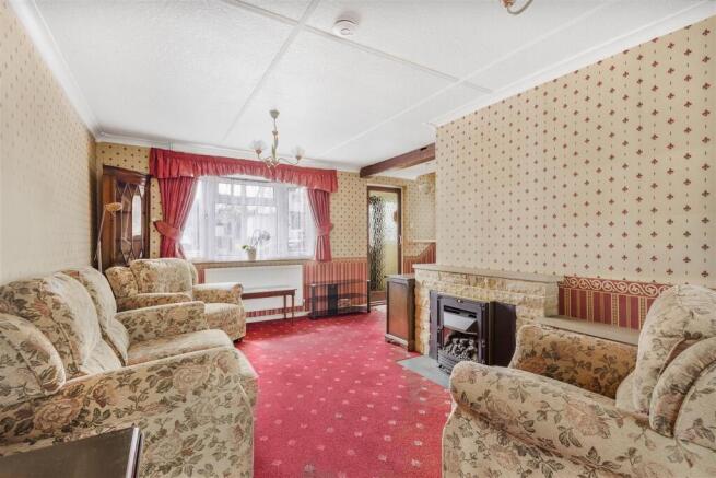 Living Room / Dining Room