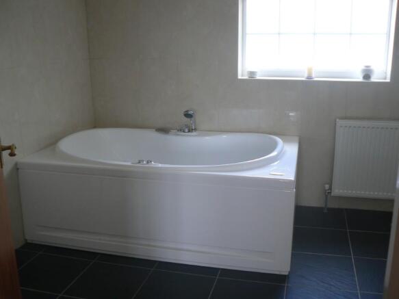 En-suite bathroom