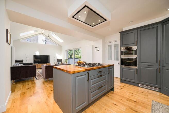 Kitchen/Lounge