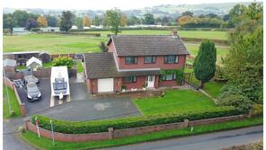 Pen-y-cae, Cefn Coch, Welshpool SY21 0AR