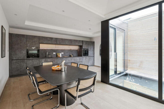 Vaulted House, Peploe Road, London, NW6 photo 4