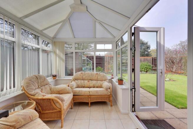 Paddock End, Denmead photo 4