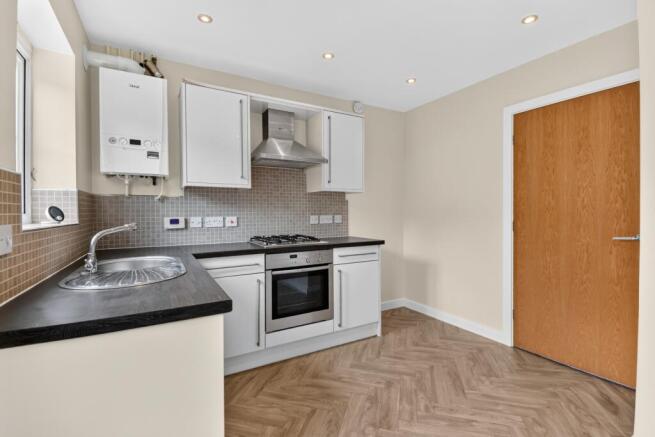 Kitchen (2)
