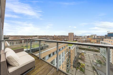 Jubilee Court, Victoria Parade London SE10