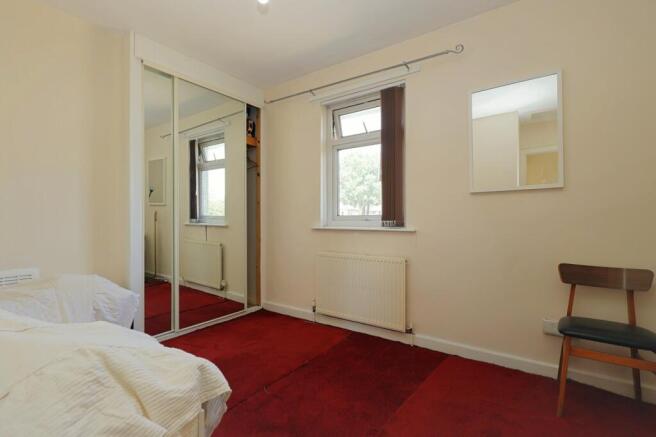 3 bed Semi-Detached for sale Image 12