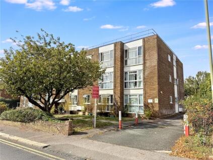 Pineridge Court, 80 Bells Hill, Barnet, EN5