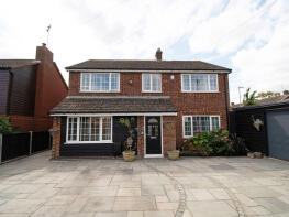 81, Newtown Road, Huntingdon PE26 1EJ
