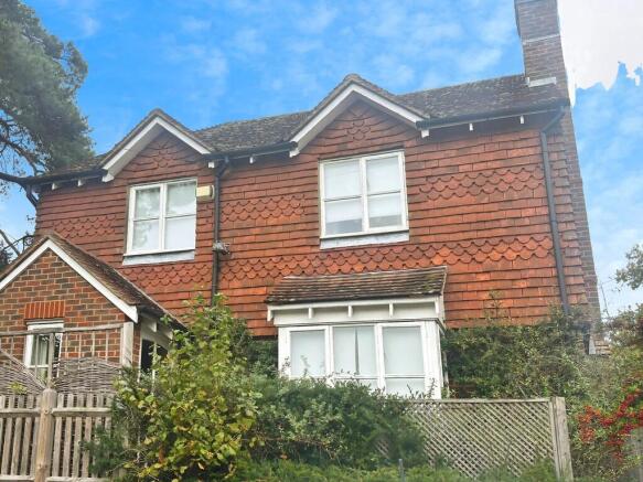 fe38c286-WhatsApp...