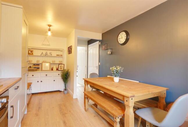 Kitchen diner