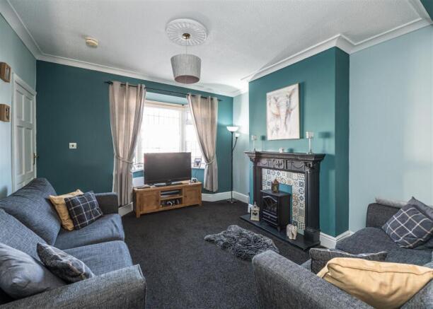 7 Lane Green Avenue-6.jpg