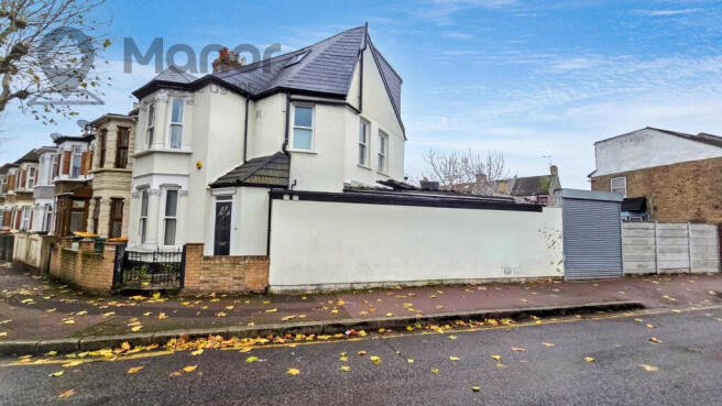 WhatsApp Image 2025-12-06 at 12.42.53_55f638c7