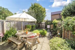 135, Fowlers Walk, London W5 1BQ