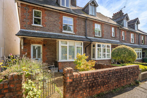 Tilmore Road, Petersfield, GU32