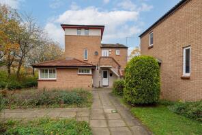 13, Capian Walk, Two Mile Ash, Milton Keynes MK8 8HH
