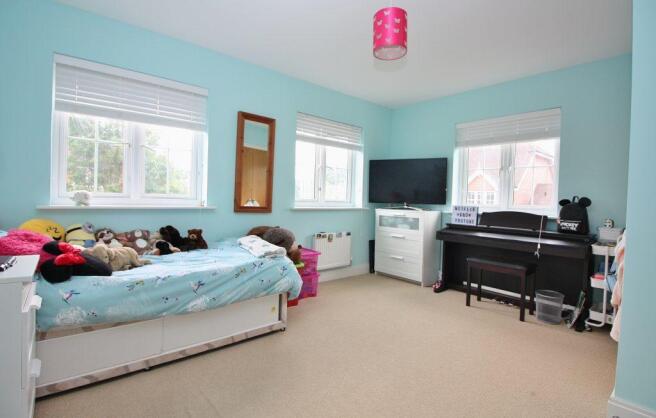 Photo 9