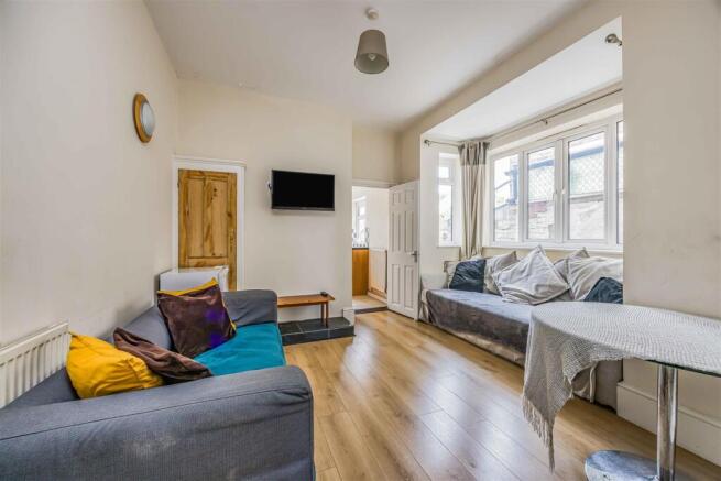 222 Fawcett Road, Southsea-Small-PorticoMarketing-