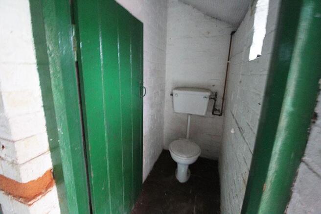 Outdoor WC.jpg