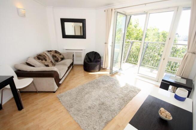 One bedroom flat for rent, let in Canary Wharf, E1