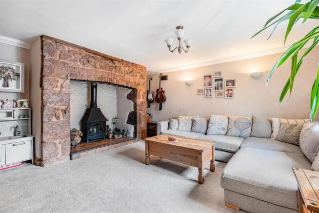 Living Room.jpg