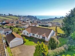 19, Sweetbriar Lane, Dawlish EX7 0JZ