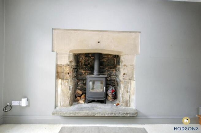 5 bed Semi-Detached for sale Image 7