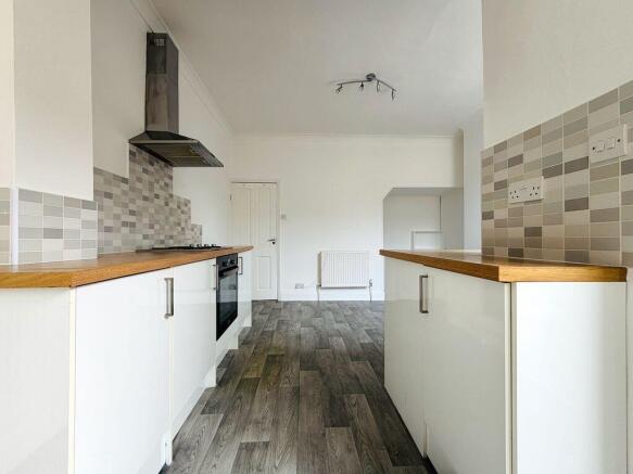 2 bed Terraced for sale Image 7